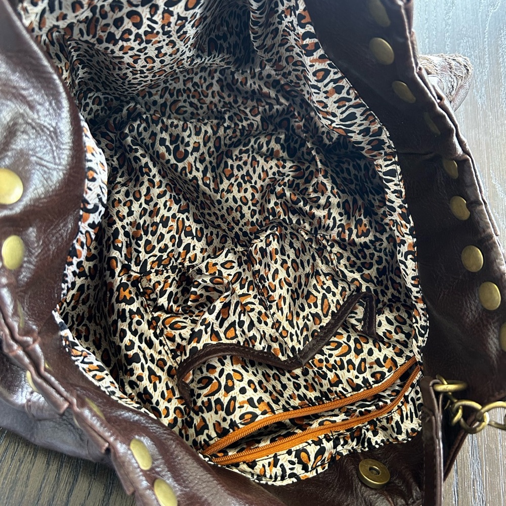 Bohemian faux leather shoulder bag brass hardware hippie indie Gypsy western - Picture 4 of 7
